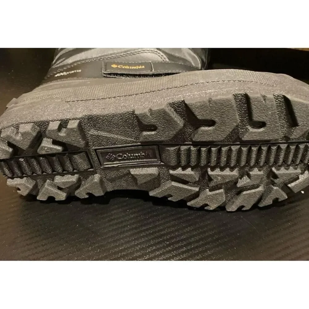 Columbia Insulated Boots size 5 unisex‎ youth